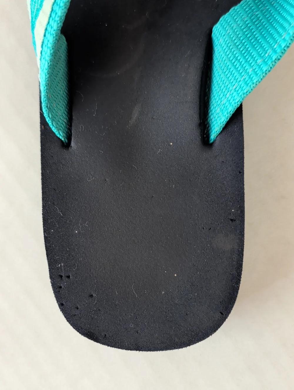 L.L. Bean Original Maine Isle Flip Flops Sandals 6M Aqua Fish Motif